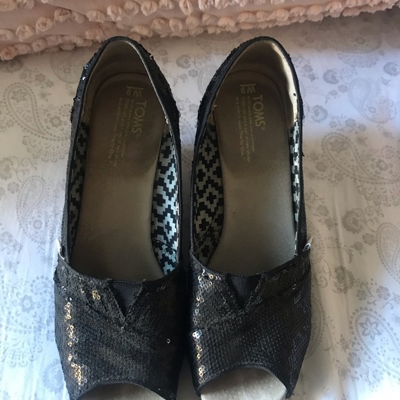 Sequin TOMS so pretty ! - Picture 2 of 4
